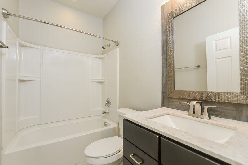 2,270/Mo, 3687 Moca Dr Saint Cloud, FL 34772 Bathroom View