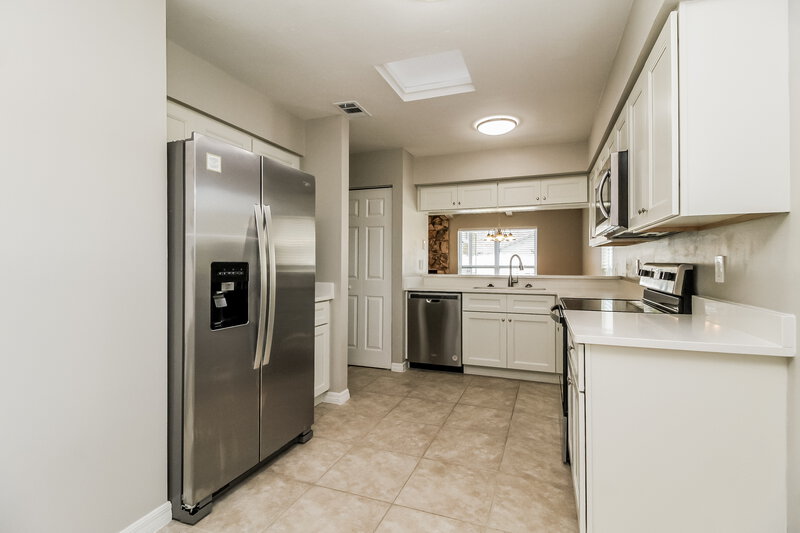 2,490/Mo, 783 Evert Ct Winter Springs, FL 32708 Kitchen View