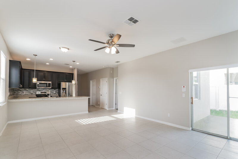 1,990/Mo, 1121 Atlantic Ave Fruitland Park, FL 34731 Misc View 3