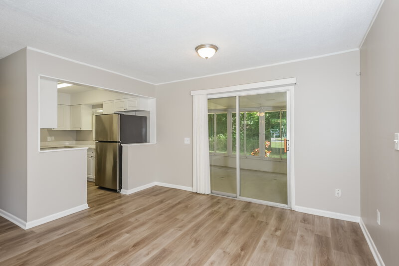 1,895/Mo, 923 N Grove St Eustis, FL 32726 Misc View 5