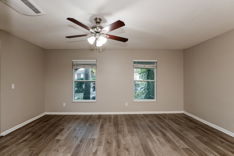 2,280/Mo, 500 Sunrise Dr Casselberry, FL 32707 Main Bedroom View