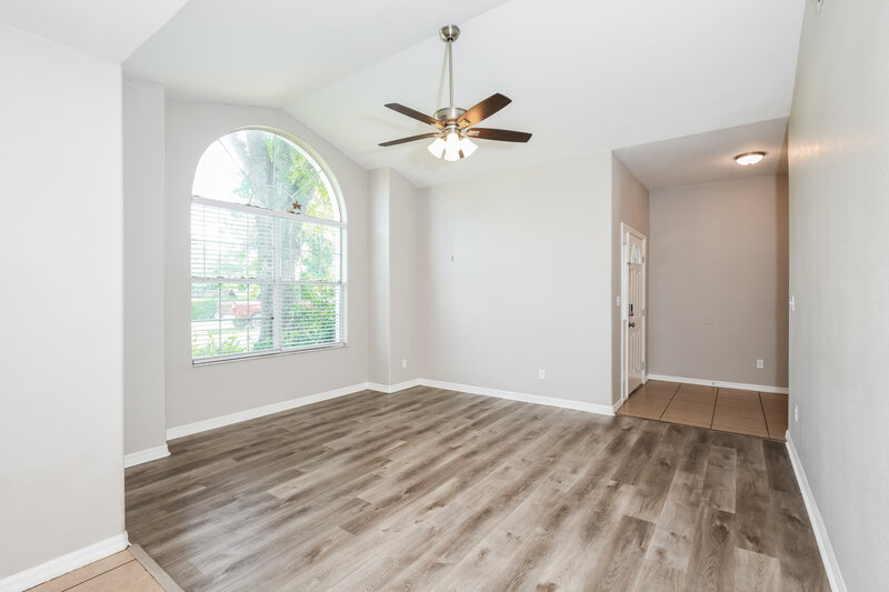 1,985/Mo, 316 Hibiscus St Chuluota, FL 32766 Living Room View