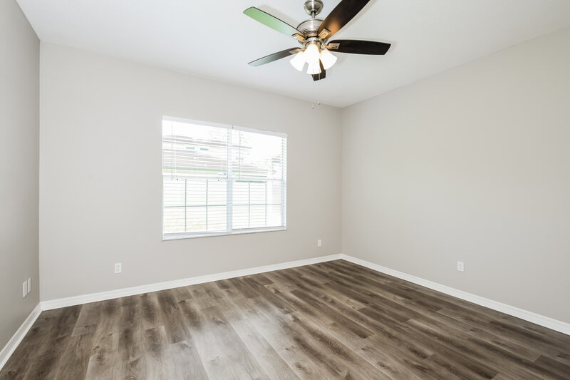 1,985/Mo, 316 Hibiscus St Chuluota, FL 32766 Main Bedroom View