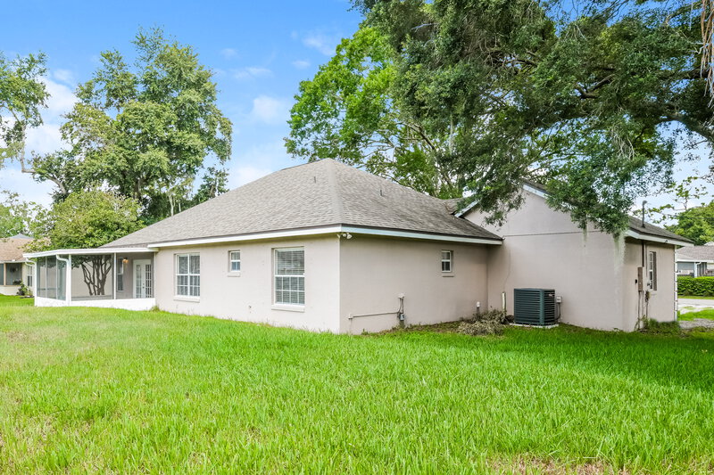 1,985/Mo, 316 Hibiscus St Chuluota, FL 32766 Rear View