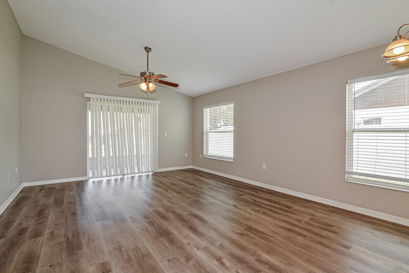 1,650/Mo, 3740 Imperial Dr Winter Haven, FL 33880 Living Room View