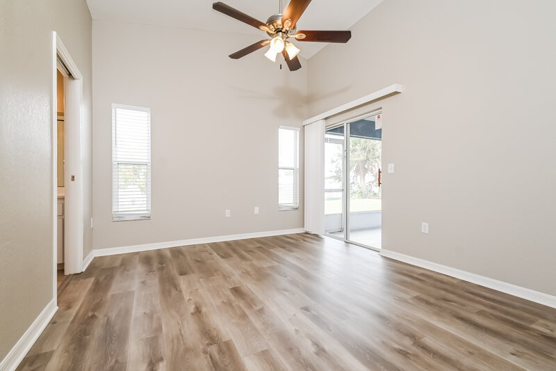 1,695/Mo, 3740 Imperial Dr Winter Haven, FL 33880 Main Bedroom View