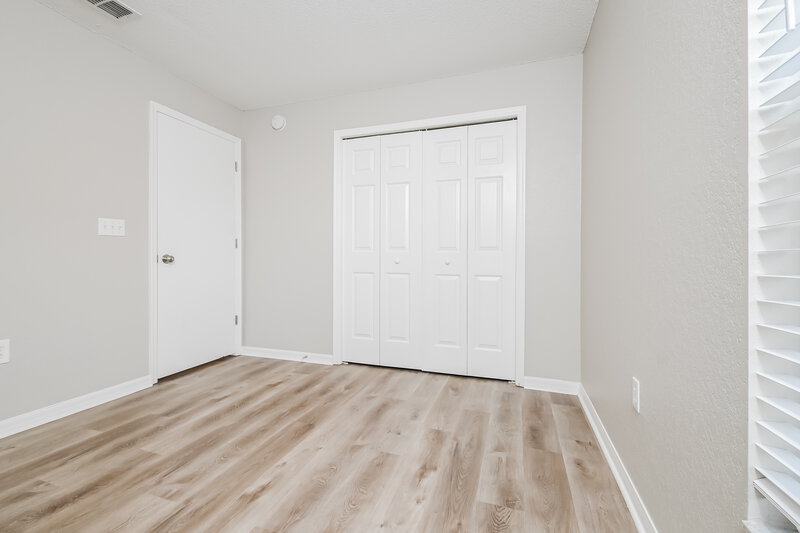 1,695/Mo, 3740 Imperial Dr Winter Haven, FL 33880 Bedroom View 2