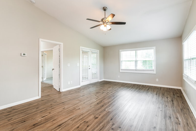 2,240/Mo, 515 S Nekoma Ave Lake Alfred, FL 33850 Main Bedroom View