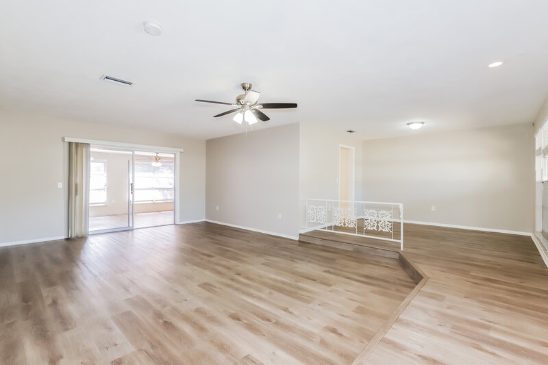 1,870/Mo, 144 Shelley Dr Winter Haven, FL 33884 Living Room View
