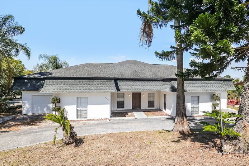 2,265/Mo, 1033 Campbell Ave Lake Wales, FL 33853 External View
