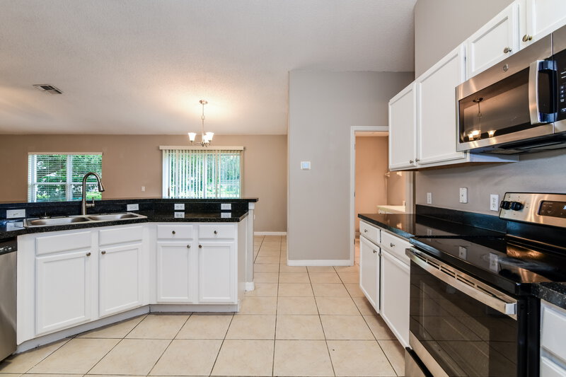 1,790/Mo, 859 Jarnac Dr Kissimmee, FL 34759 Kitchen View