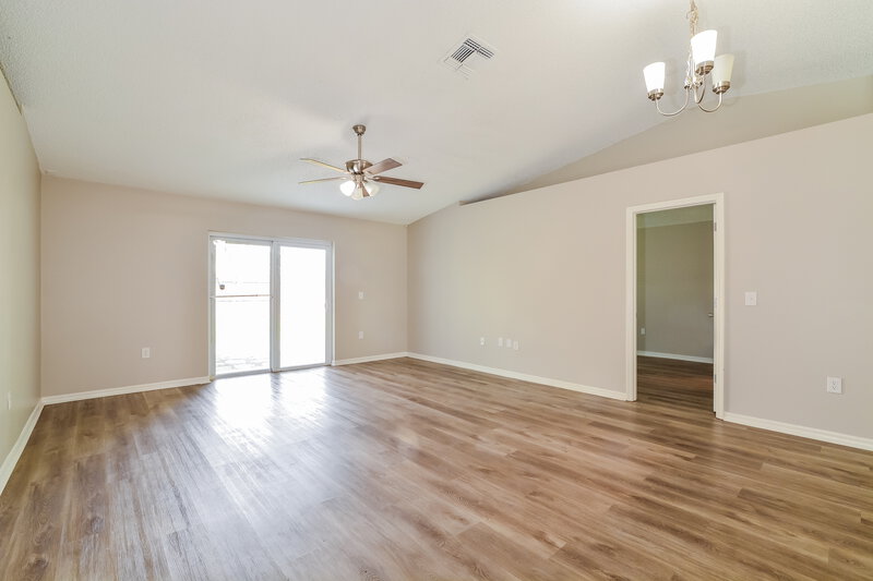 2,075/Mo, 4351 Pembridge Ave Orlando, FL 32826 Dining Room View