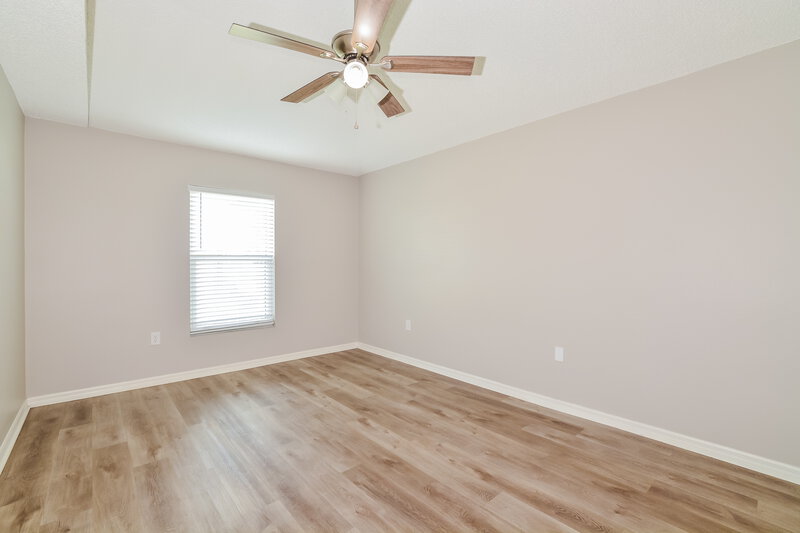 2,075/Mo, 4351 Pembridge Ave Orlando, FL 32826 Bedroom View