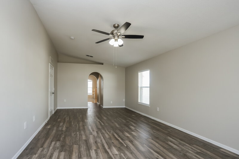 2,240/Mo, 15 Lake McLeod Dr Eagle Lake, FL 33839 Misc View 6