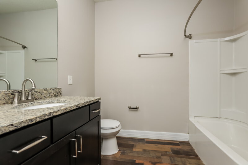 2,790/Mo, 3672 Moca Dr Saint Cloud, FL 34772 Bathroom View 2