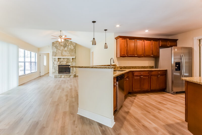 0/Mo, 748 Tomlinson Ter Lake Mary, FL 32746 Kitchen View 3