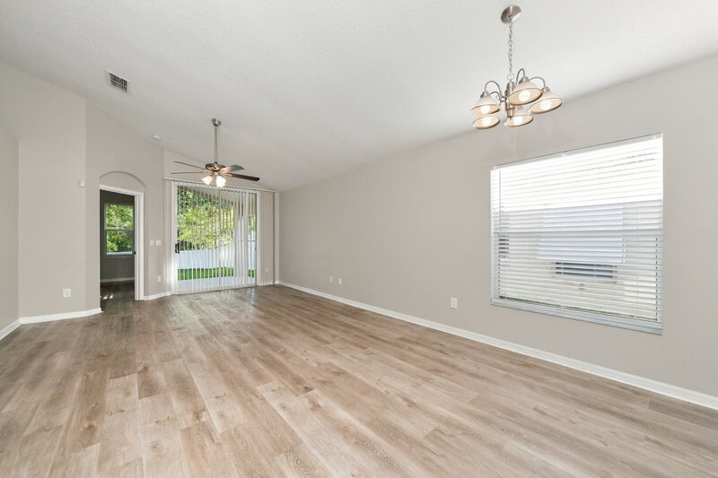 2,660/Mo, 813 Rogers Ct Casselberry, FL 32707 Family Room View