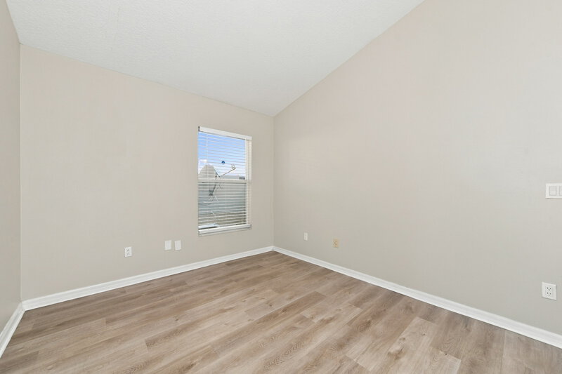 2,660/Mo, 813 Rogers Ct Casselberry, FL 32707 Bedroom View