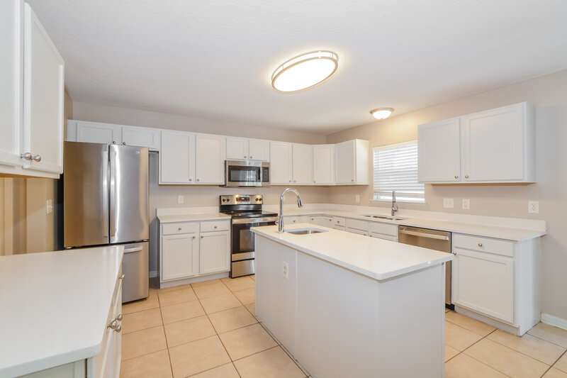 2,475/Mo, 4630 Salamander St Saint Cloud, FL 34772 Kitchen View