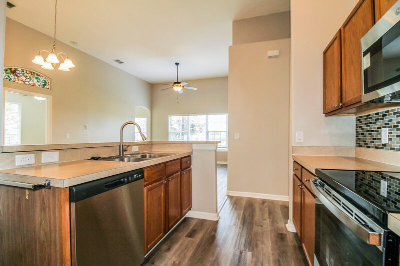 2,365/Mo, 1925 Island Walk Dr Orlando, FL 32824 Kitchen View 2
