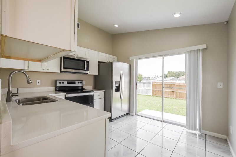 1,855/Mo, 9710 Red Clover Ave Orlando, FL 32824 Misc View 6