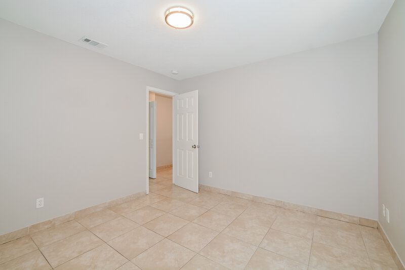 2,620/Mo, 3263 Fairfield Dr Kissimmee, FL 34743 Bedroom View 3