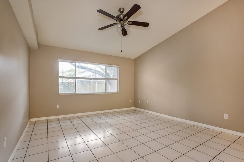 2,095/Mo, 3732 Running Deer Dr Orlando, FL 32829 Living Room View