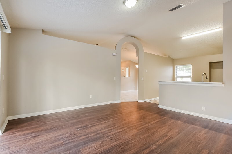 2,095/Mo, 3732 Running Deer Dr Orlando, FL 32829 Family Room View