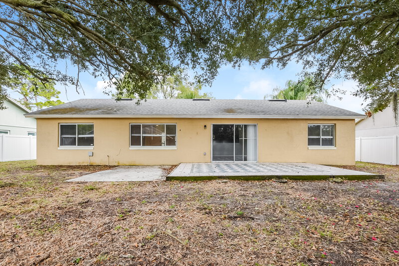 2,095/Mo, 3732 Running Deer Dr Orlando, FL 32829 Rear View