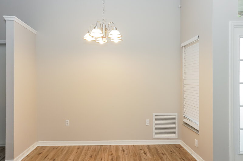 2,410/Mo, 11860 Shotgate Ct Orlando, FL 32837 Dining Room View 2