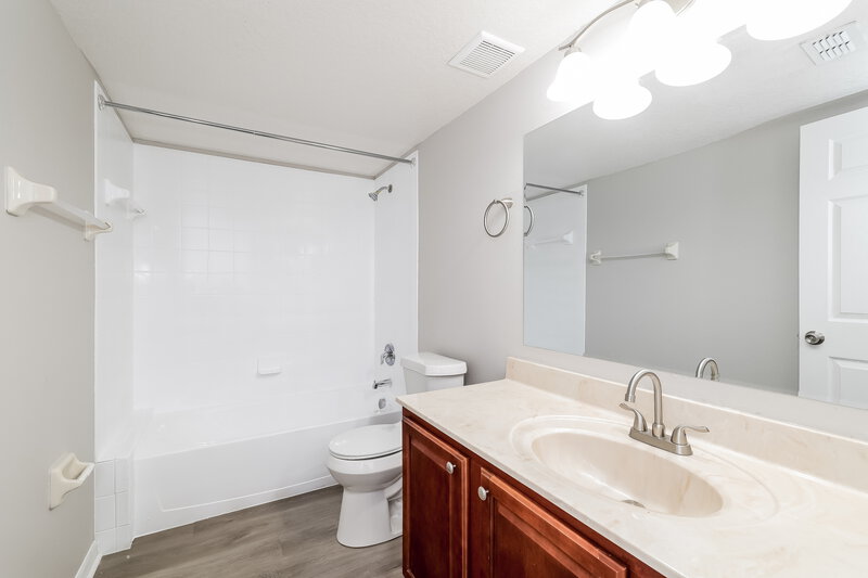 2,720/Mo, 4450 Maple Chase Trl Kissimmee, FL 34758 Bathroom View