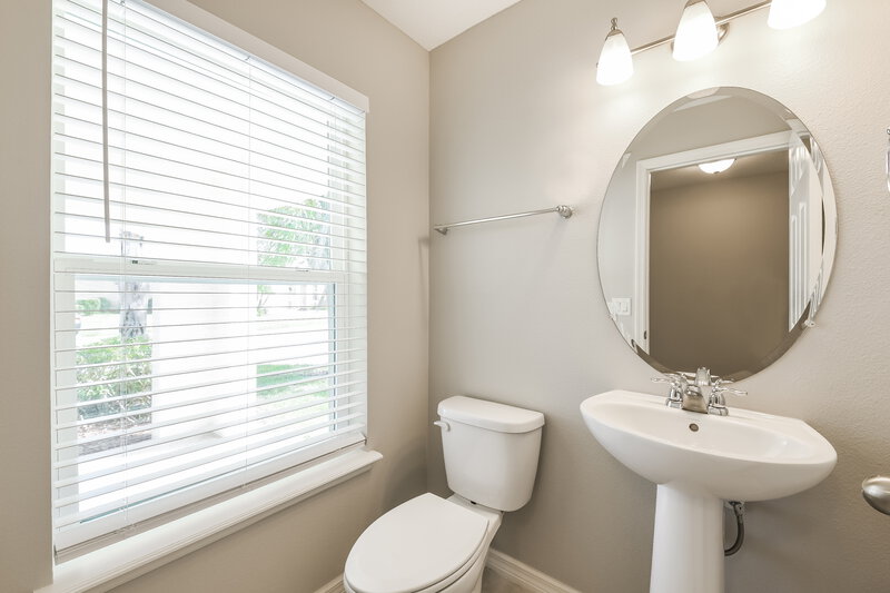 3,230/Mo, 1904 Pontoon Pl Kissimmee, FL 34746 Bathroom View 2