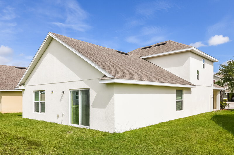 3,230/Mo, 1904 Pontoon Pl Kissimmee, FL 34746 Rear View