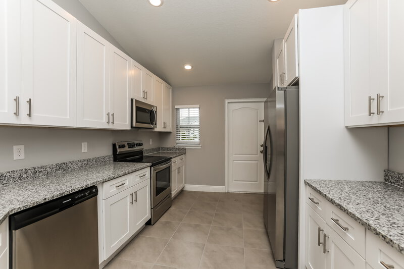 2,120/Mo, 278 Beckenham Dr Kissimmee, FL 34758 Kitchen View