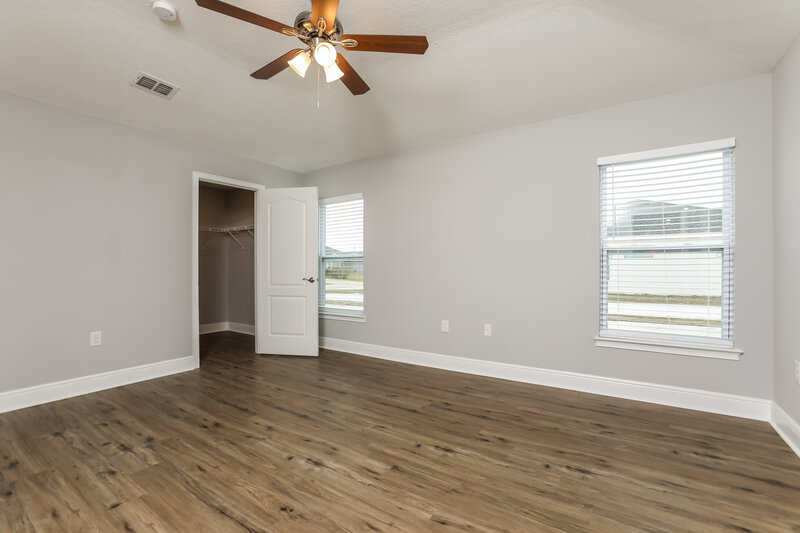 2,120/Mo, 278 Beckenham Dr Kissimmee, FL 34758 Main Bedroom View