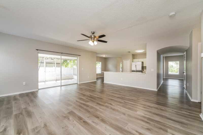 2,620/Mo, 553 Brentford Ct Kissimmee, FL 34758 Living Room View 4