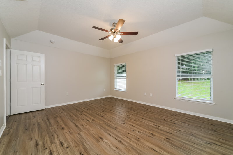2,580/Mo, 426 Disston Ave Clermont, FL 34711 Main Bedroom View 2