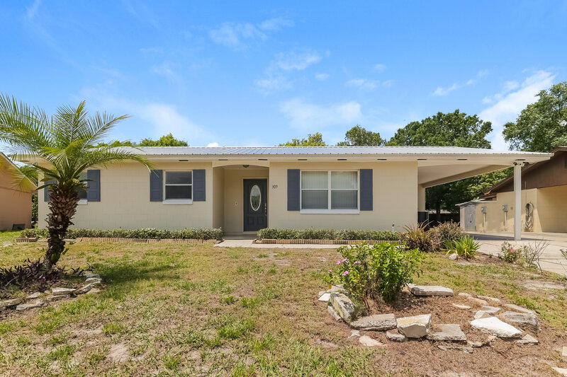 2,450/Mo, 309 Vaniman Ave Winter Haven, FL 33880 External View