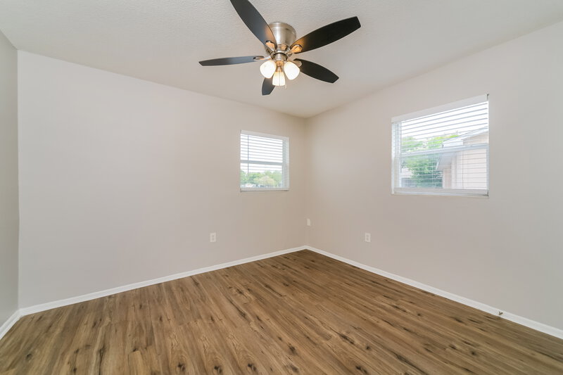 1,595/Mo, 309 Vaniman Ave Winter Haven, FL 33880 Main Bedroom View