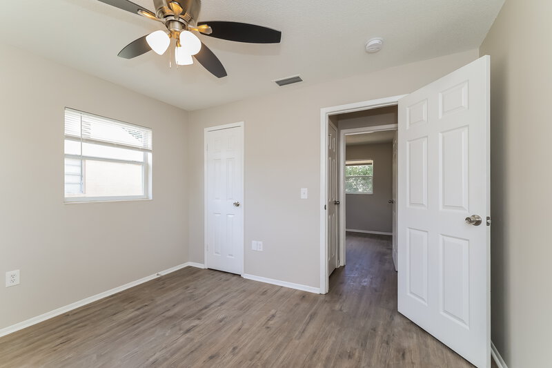 2,450/Mo, 309 Vaniman Ave Winter Haven, FL 33880 Main Bedroom View