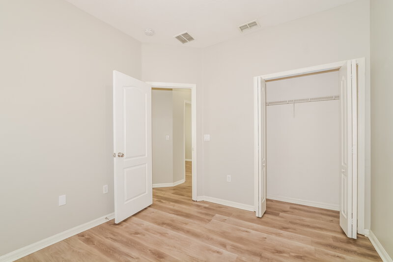 2,395/Mo, 7933 Riffle Ln Orlando, FL 32818 Bedroom View 3