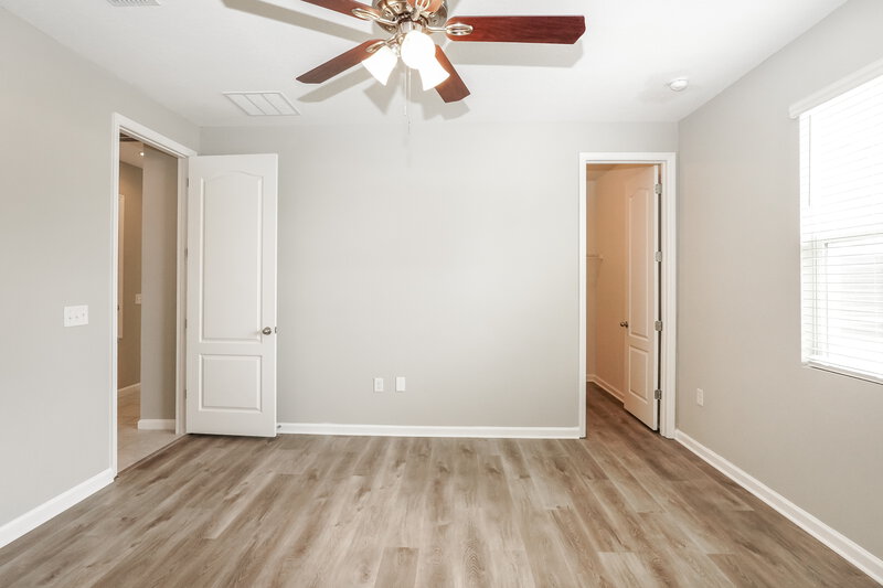 2,020/Mo, 344 Buchannan Dr Davenport, FL 33837 Main Bedroom View 2