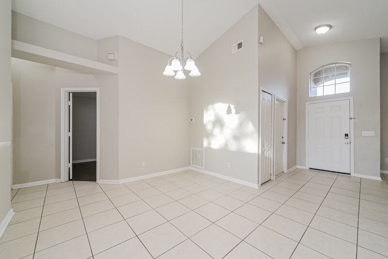 2,365/Mo, 6859 Bouganvillea Crescent Dr Orlando, FL 32809 Dining Room View