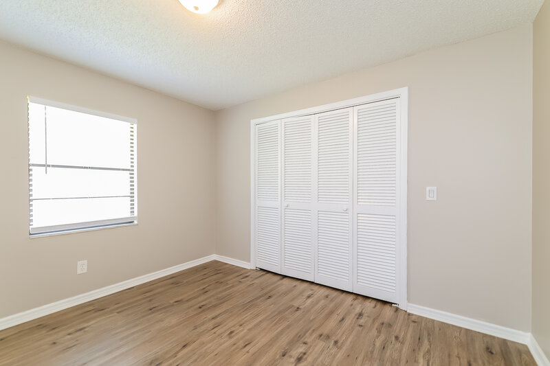 2,040/Mo, 206 College Grove Cir NE Winter Haven, FL 33881 Bedroom View 2