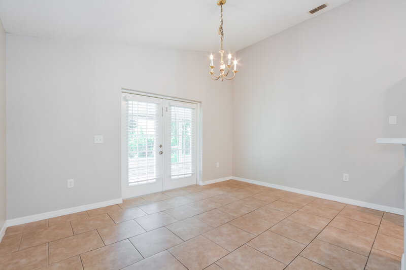 2,285/Mo, 7741 Fort Sumter Dr Orlando, FL 32822 Dining Room View