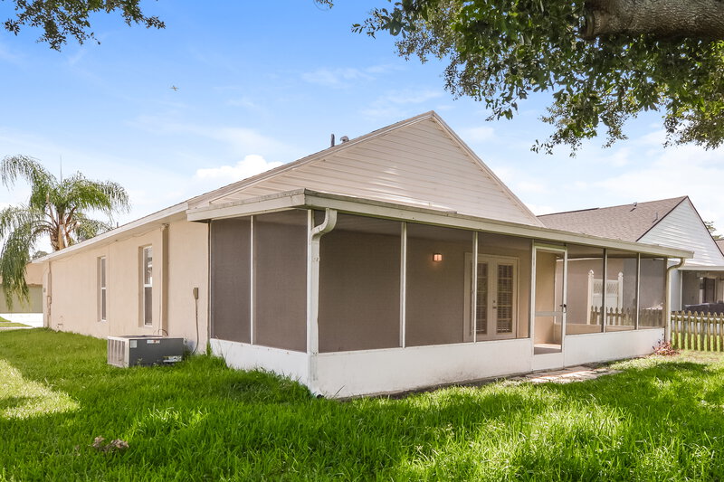 2,285/Mo, 7741 Fort Sumter Dr Orlando, FL 32822 Rear View