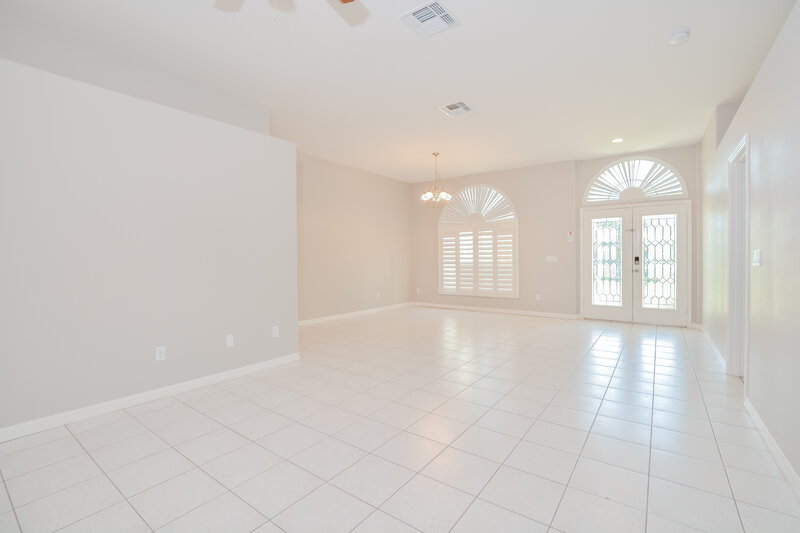 2,740/Mo, 205 Woodson Ct Kissimmee, FL 34744 Foyer View