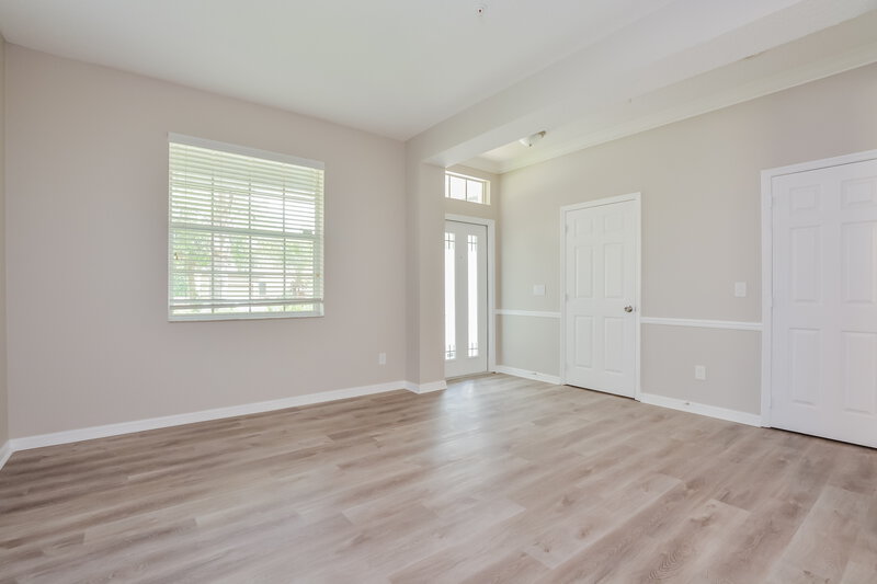 2,990/Mo, 9700 Moss Rose Way Orlando, FL 32832 Living Room View
