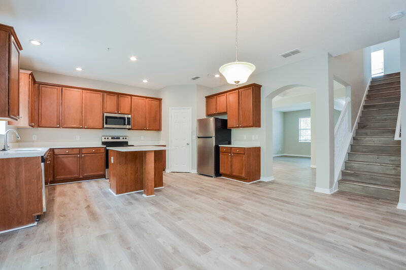 2,990/Mo, 9700 Moss Rose Way Orlando, FL 32832 Kitchen View 2