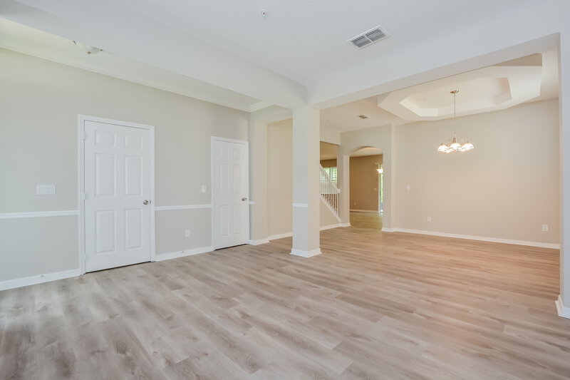 2,990/Mo, 9700 Moss Rose Way Orlando, FL 32832 Family Room View